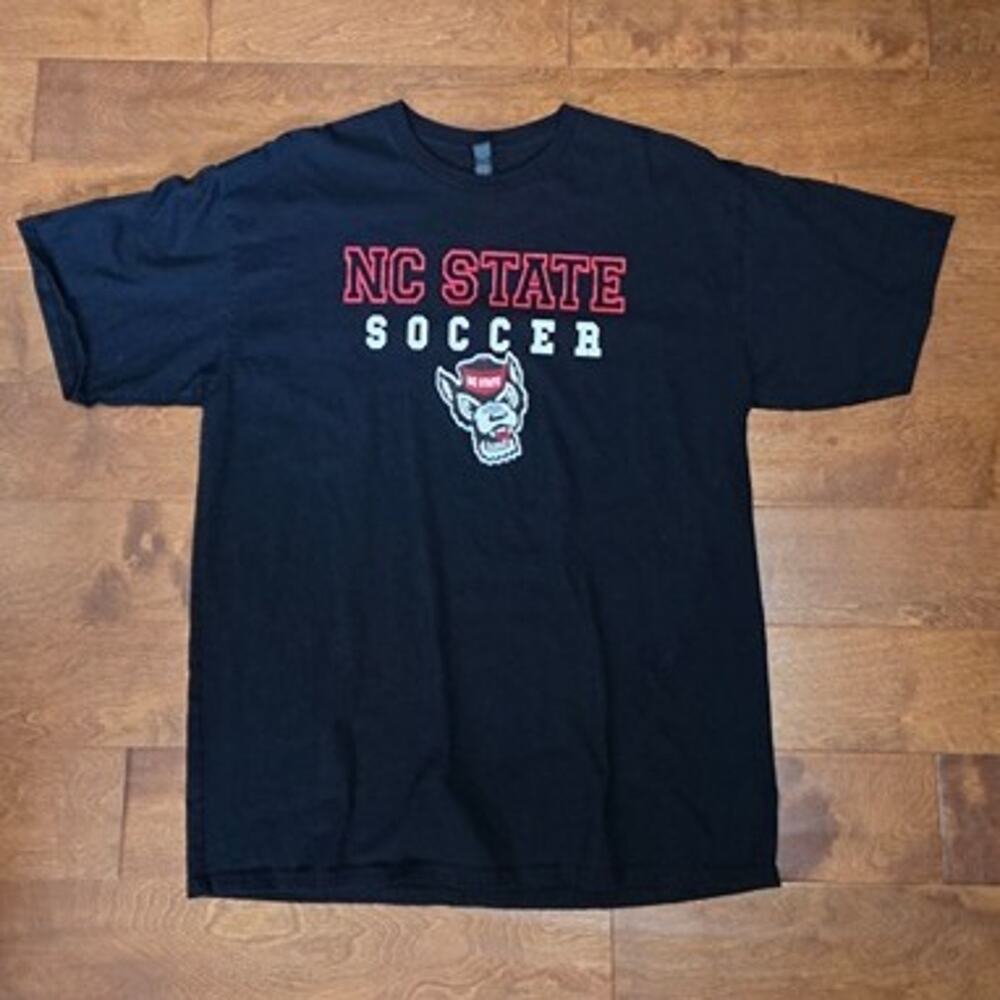 NC State Soccer Tee Men's XL Tall Black Gildan 100% Cotton Never Worn